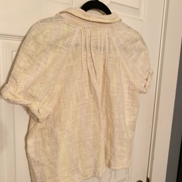 We the Free Short Sleeve Button-Down Top - Picture 4 of 7